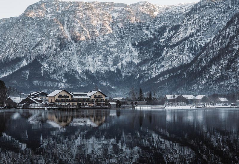 想变、懂变、敢变——周大福珠宝在变革中稳健穿越行业周期